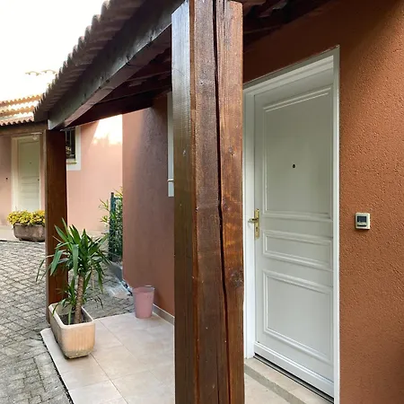 Дом отдыха Villa Mandelieu *